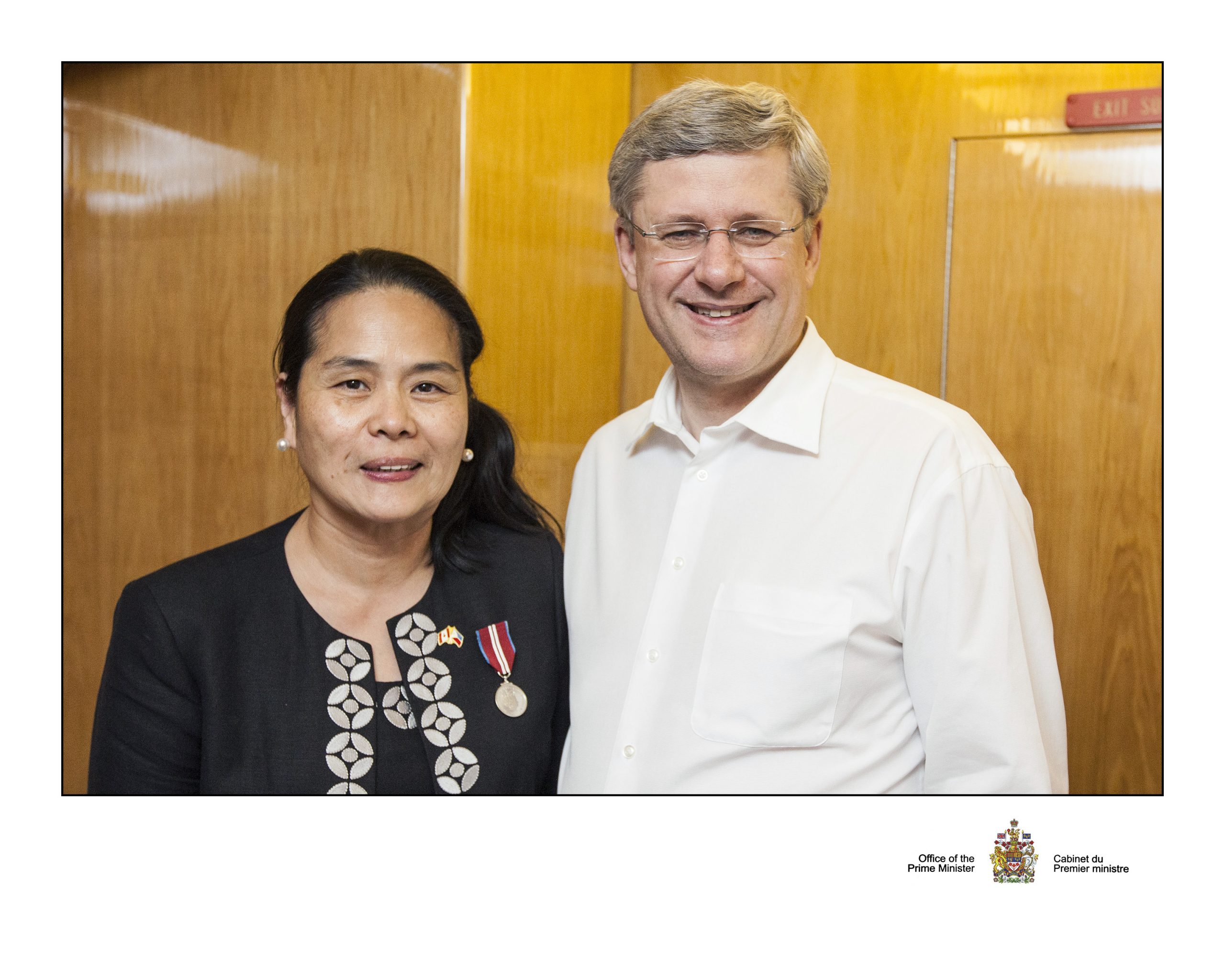 Maria Guiao with the Prime Minister of Canada