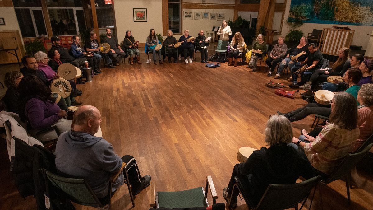 Lynn 10 – Drumming Circle